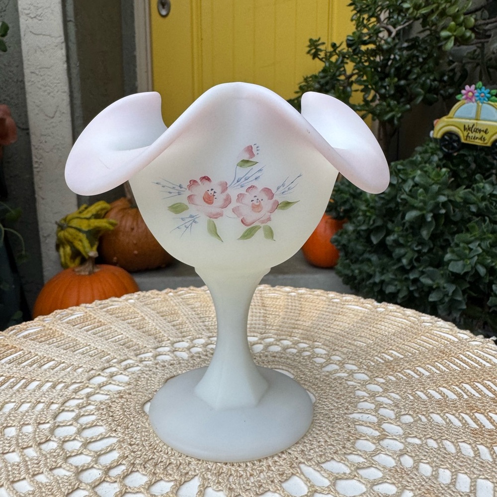 VINTAGE 1960’s FENTON HAND PAINTED SATIN GLASS COMPOTE DISH WITH RUFFLED EDGE